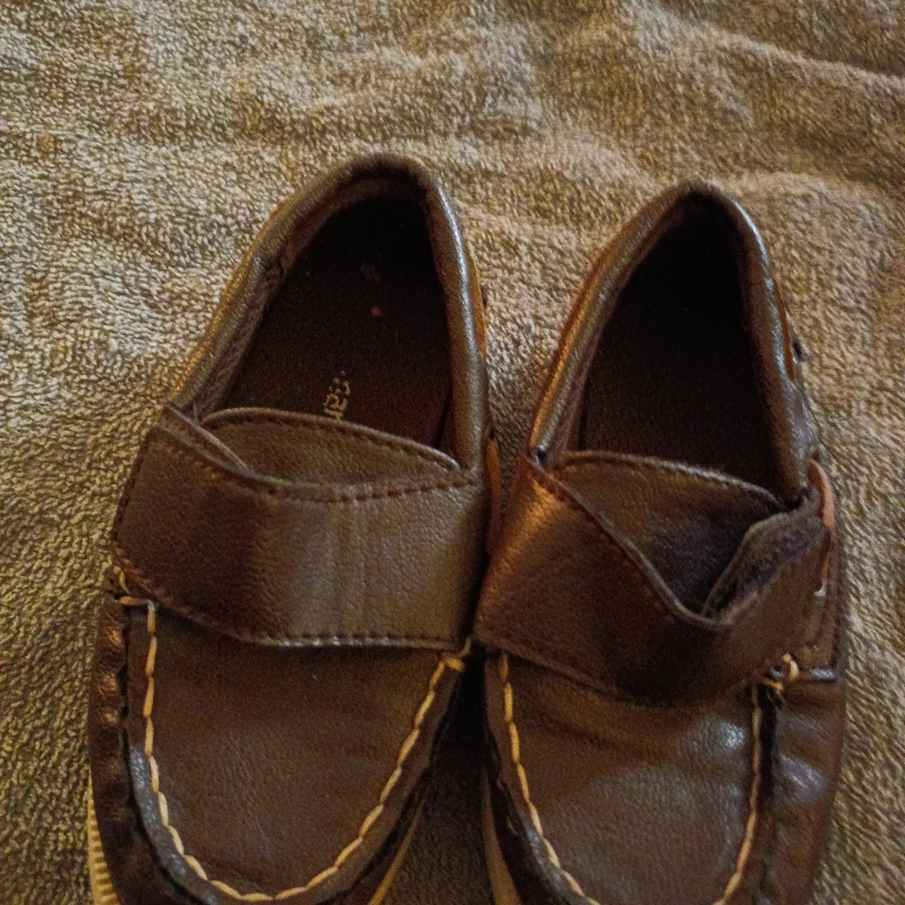 Children's shoes